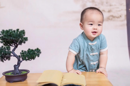代怀生子好找吗怀孕初期感觉嗓子眼堵